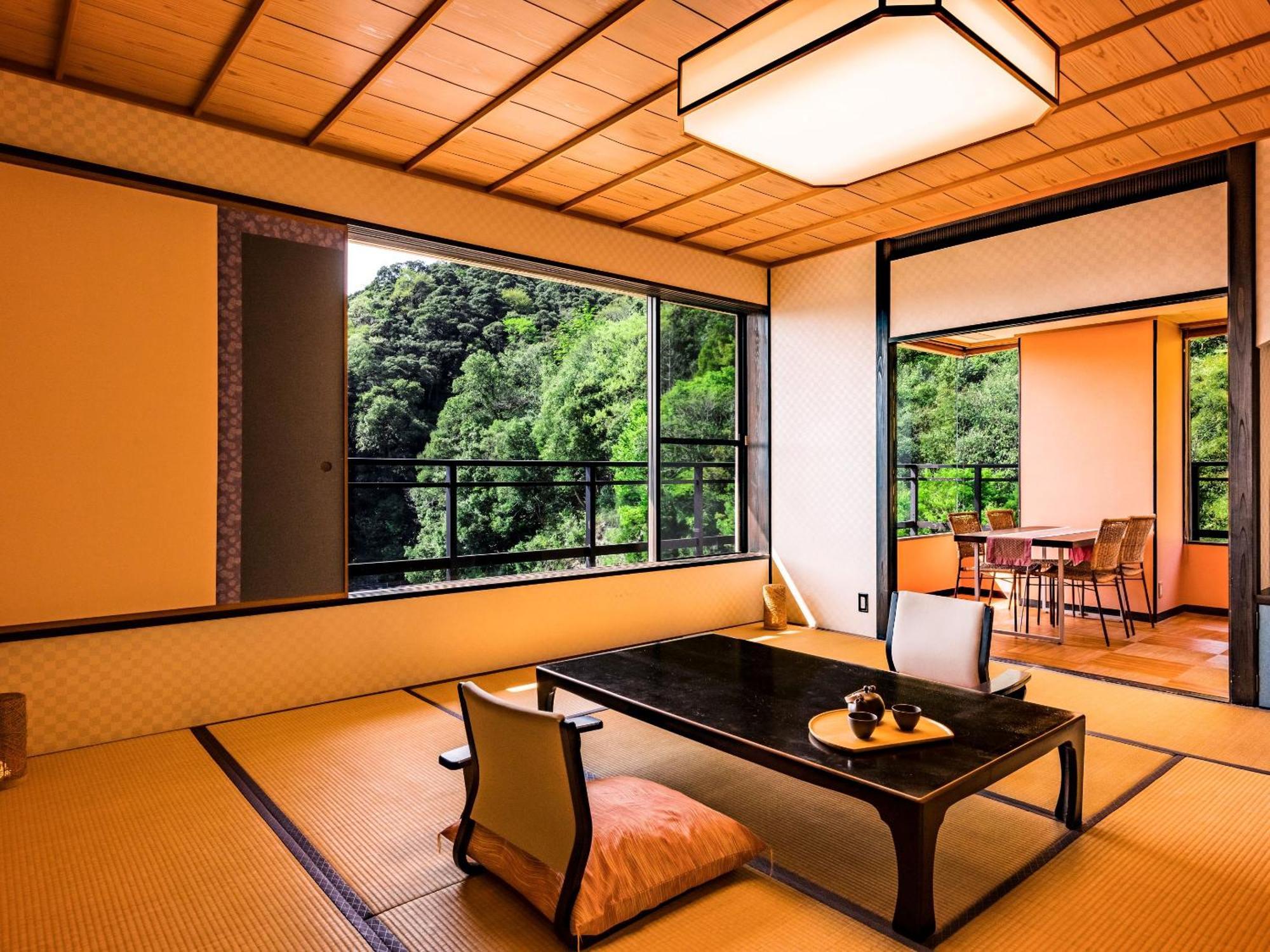 Misasa Ooedo Onsen Monogatari Premium Saiki Bekkan חדר תמונה