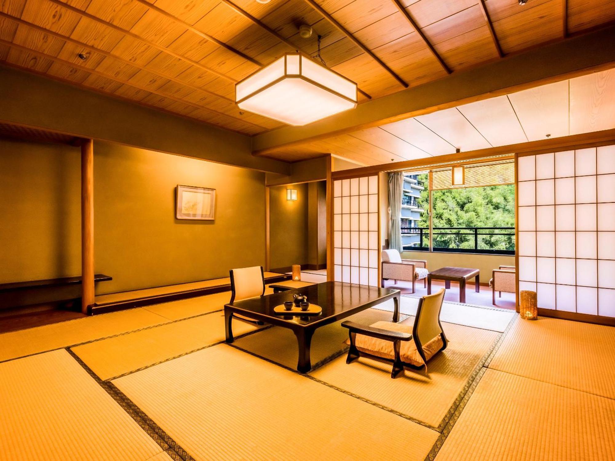 Misasa Ooedo Onsen Monogatari Premium Saiki Bekkan מראה חיצוני תמונה