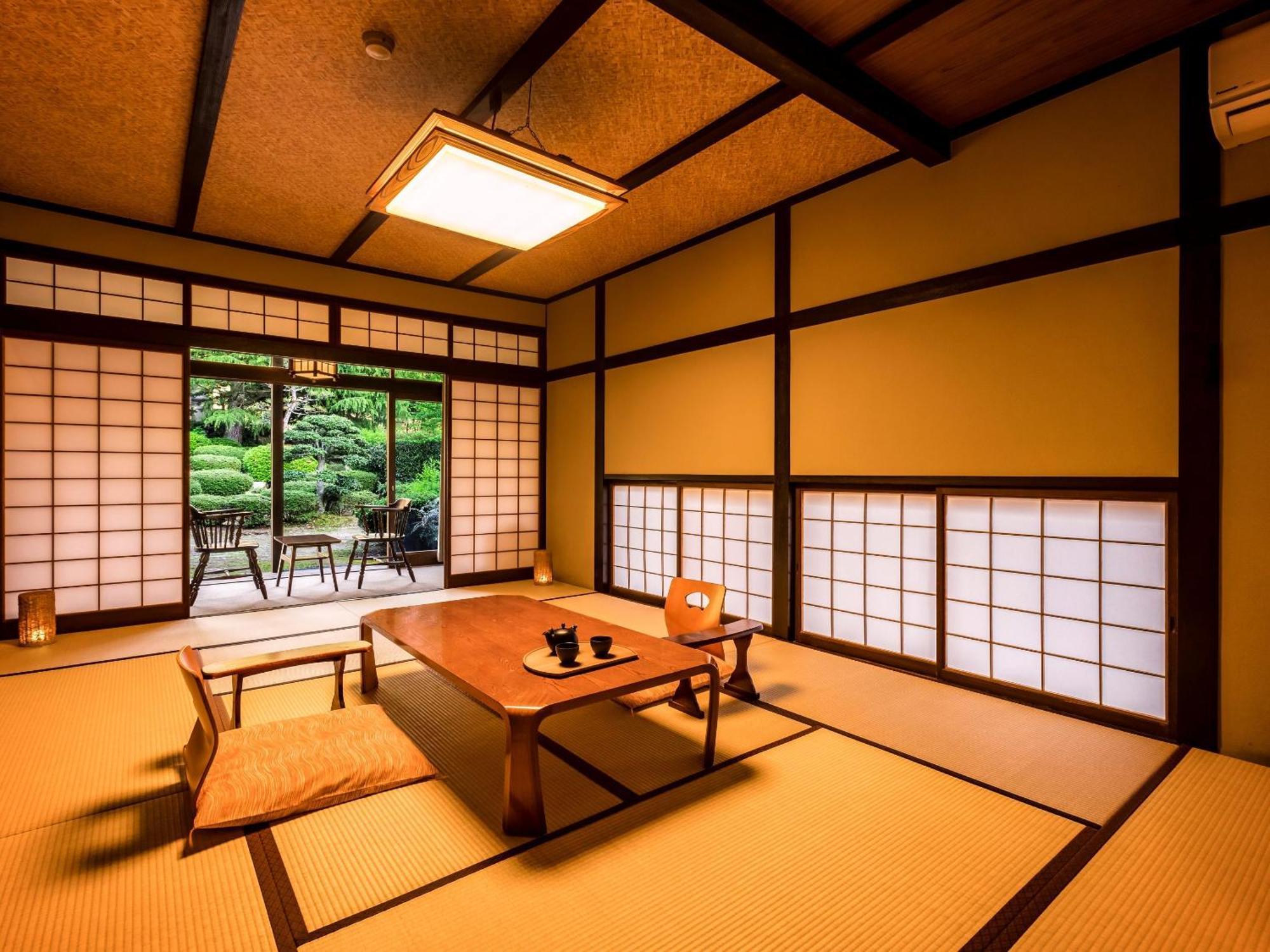 Misasa Ooedo Onsen Monogatari Premium Saiki Bekkan חדר תמונה