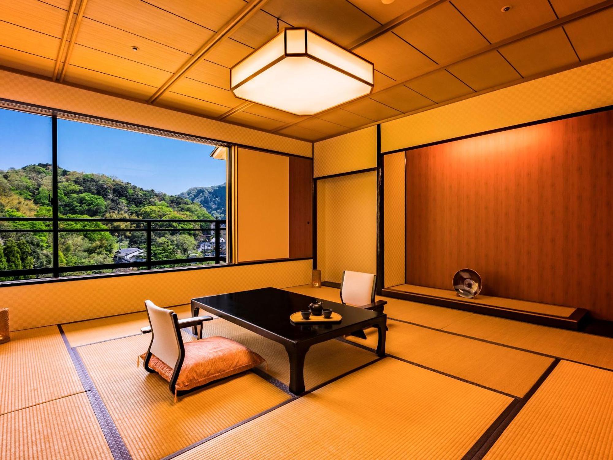 Misasa Ooedo Onsen Monogatari Premium Saiki Bekkan חדר תמונה