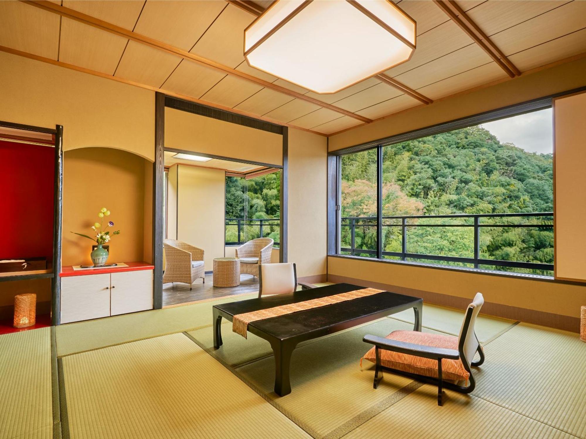 Misasa Ooedo Onsen Monogatari Premium Saiki Bekkan חדר תמונה
