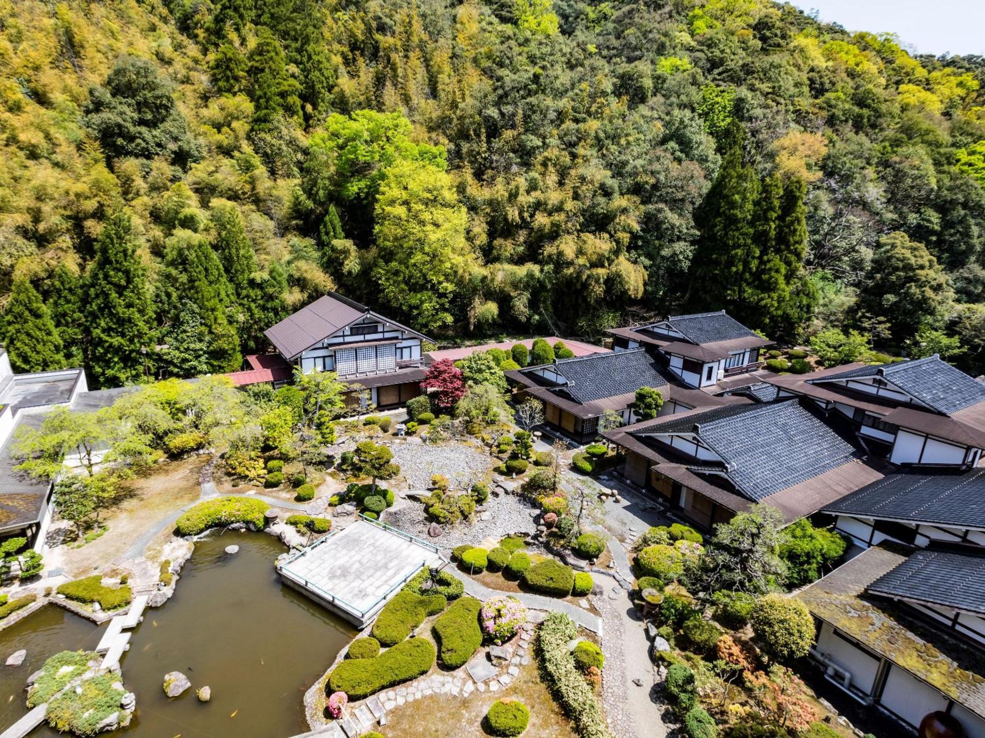 Misasa Ooedo Onsen Monogatari Premium Saiki Bekkan חדר תמונה